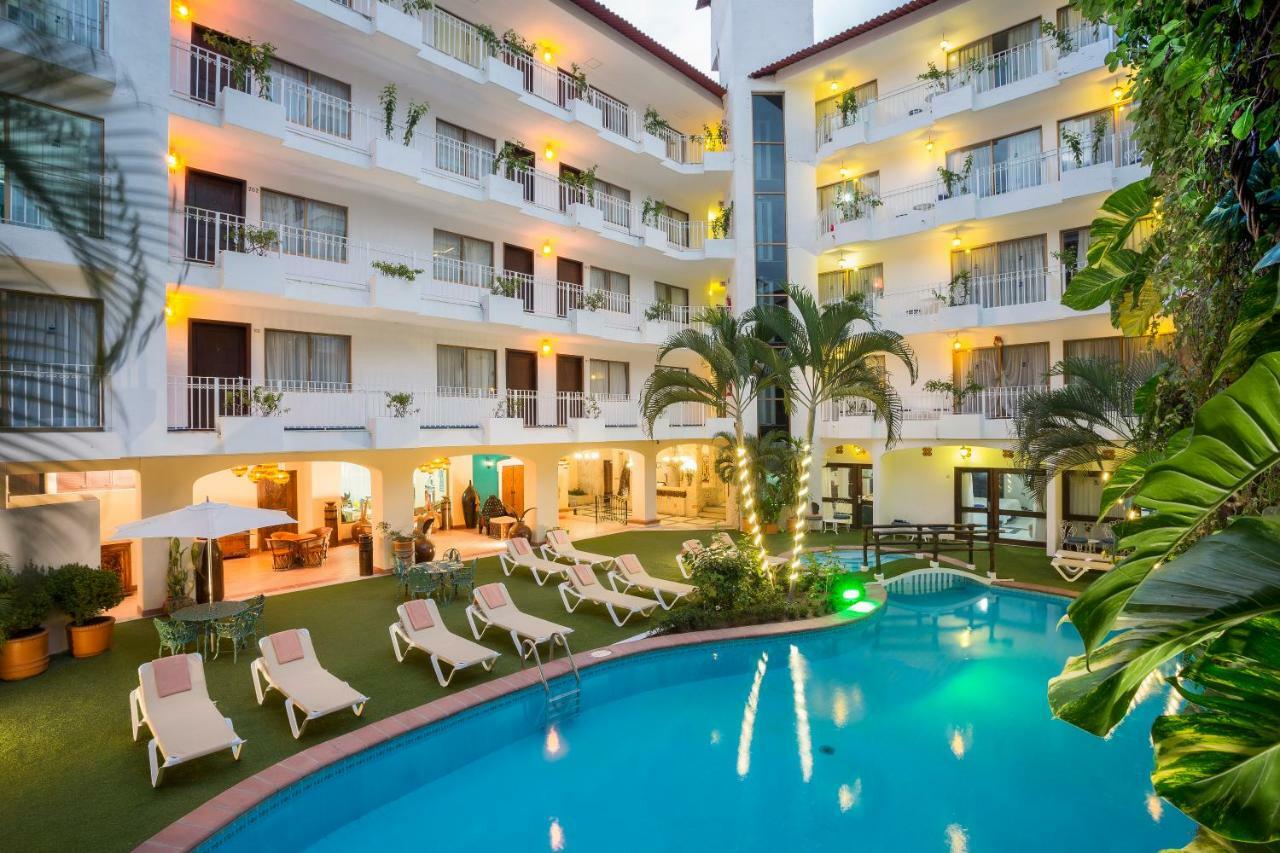 Los Arcos Suites Puerto Vallarta Exteriör bild